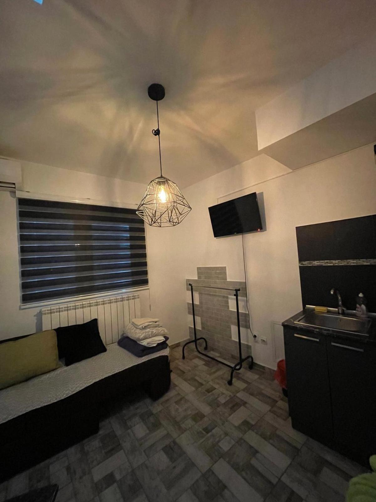 Airport Apartments Belgrado Habitación foto